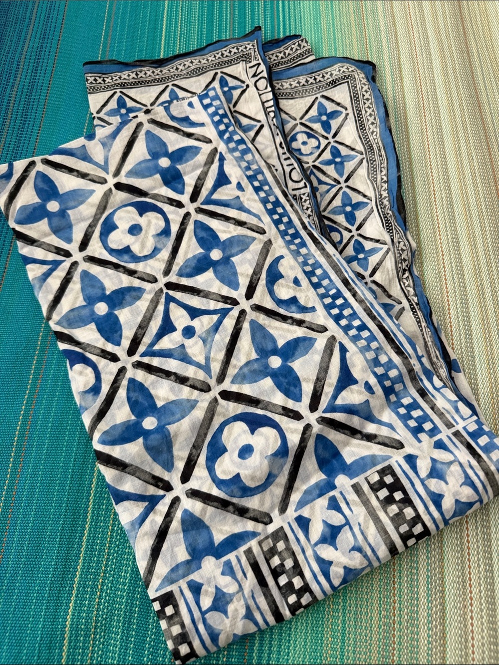 Louis Vuitton BCotton Monogram Tile Scarf Bleu